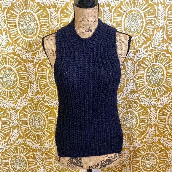 Stine Goya Annemarie Chunky Knit Sleeveless Vest in Navy size XS - Picture 4 of 11
